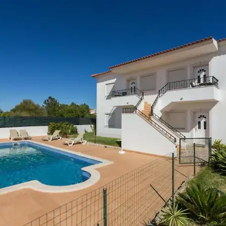 Captivating 1-bed In Olhos De Agua Apartment