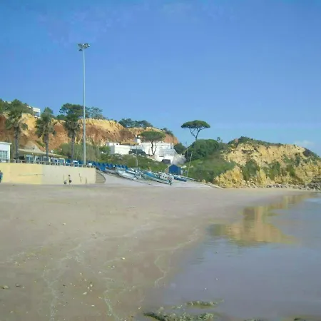 Apartment Captivating 1-bed In Olhos De Agua *