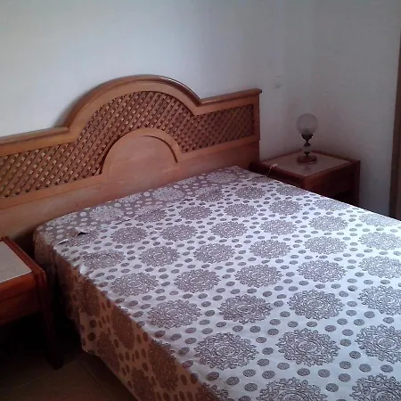 Captivating 1-bed In Olhos De Agua *