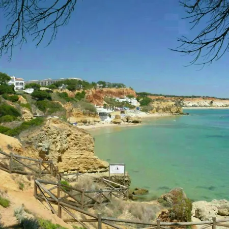 Captivating 1-bed In Olhos De Agua Albufeira